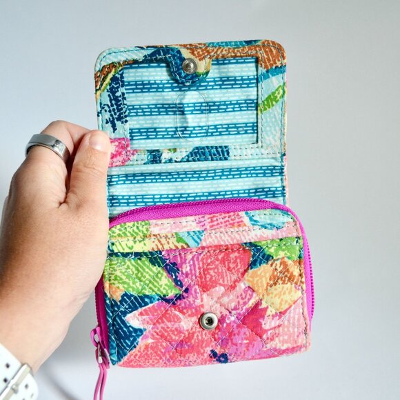 Vera Bradley Superbloom RFID Wallet - Picture 4 of 5